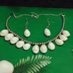 Handmade Natural Shell Necklace Set
