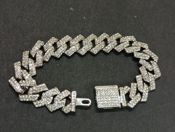 Stylish Bracelet with American Diamond Studded