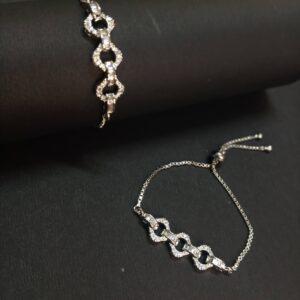 Anti tarnish adjustable chain bracelet