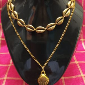 Minimal Aesthetic Multilayer Shell Necklace
