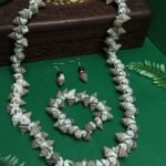 Handmade Spiral Shell Opera Necklace Set