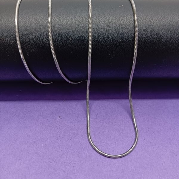 Silver-Tone Sleek Style Chain for Men's