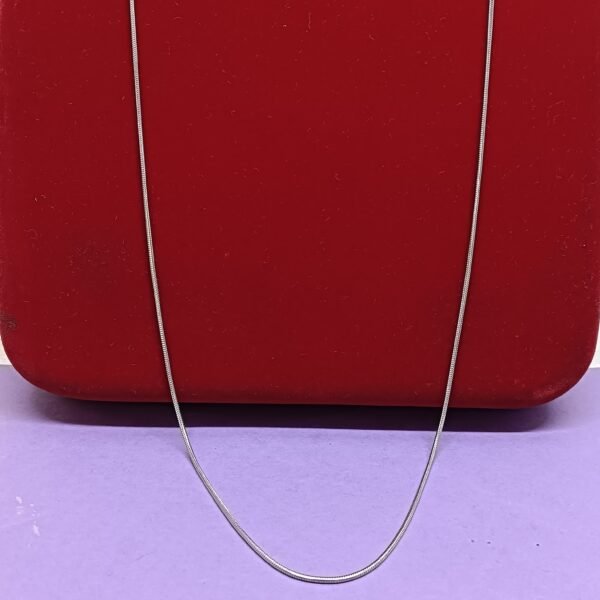 Silver-Tone Sleek Style Chain for Men's