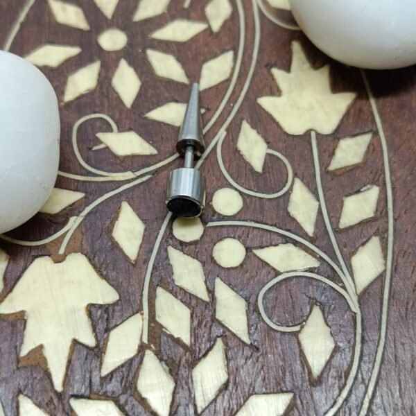 Men's Black Stud Spike Earring