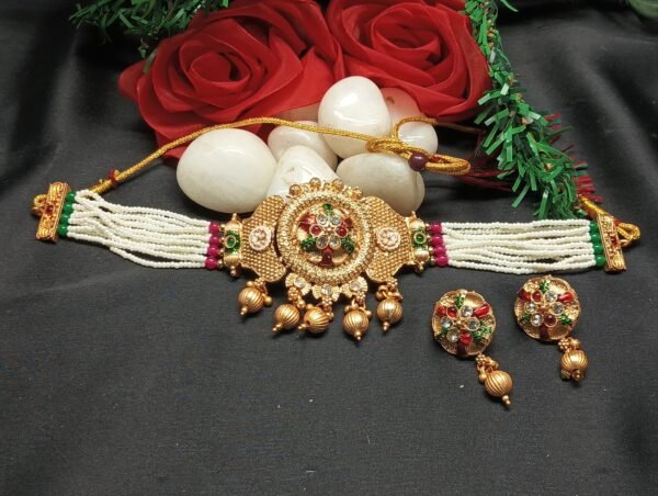 Traditional Gold-Plated Choker Necklace Set