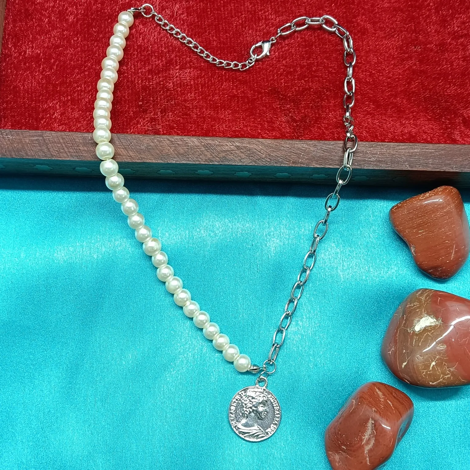 Men’s Stylish Half-n-Half Pendant