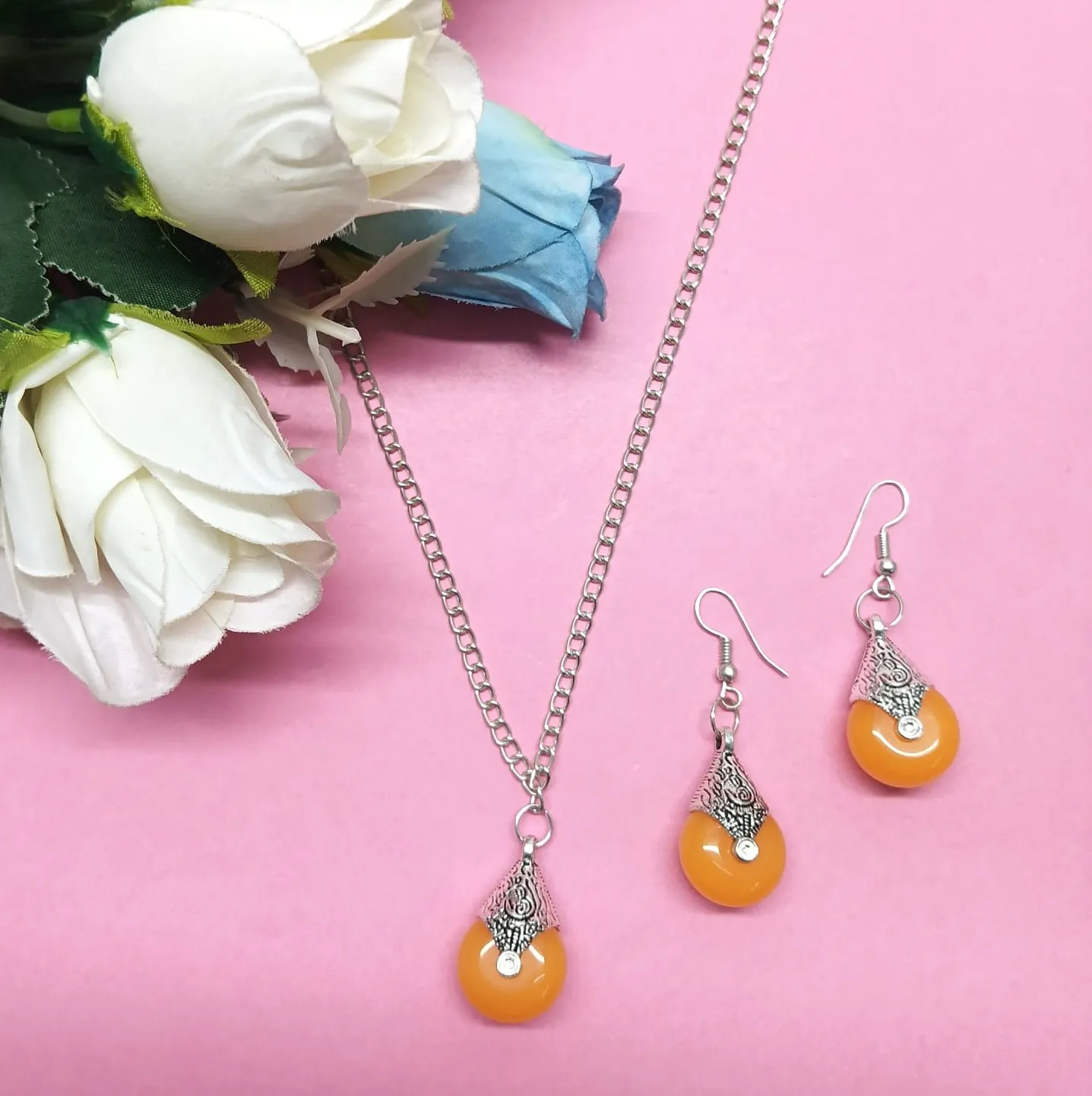 Mustard Yellow Pendant & Earring Set