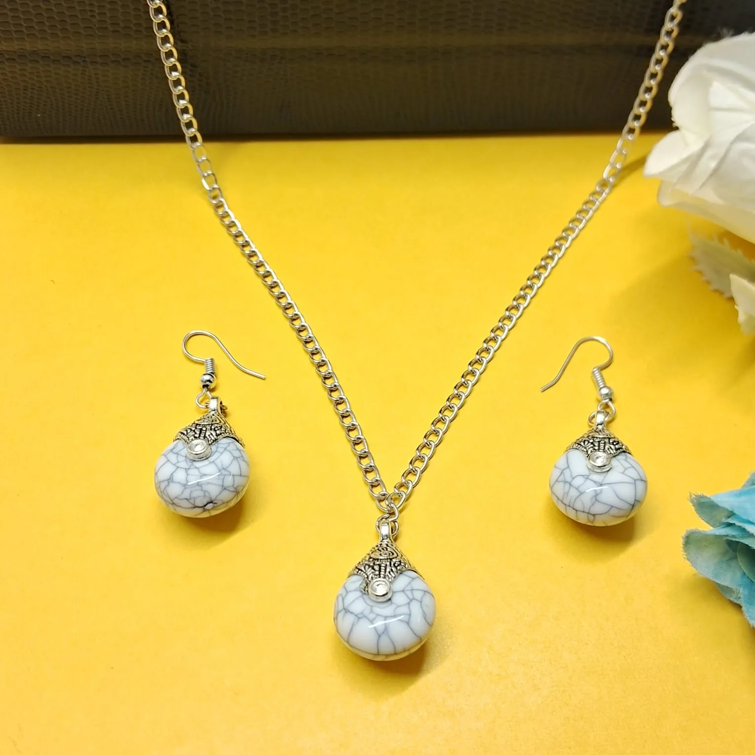 Elegant Teardrop Grey Stone Pendant Set