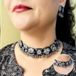 Black & White Resin Choker Necklace Set