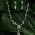 Silver-Tone AD Necklace & Earring Set