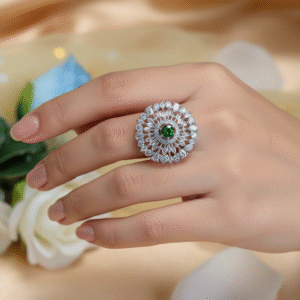 Luxury Emerald-Tone Petal Ring