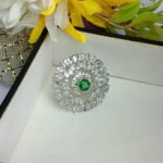 Luxury Emerald-Tone Petal Ring