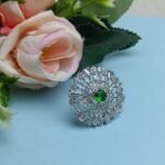 Luxury Emerald-Tone Petal Ring