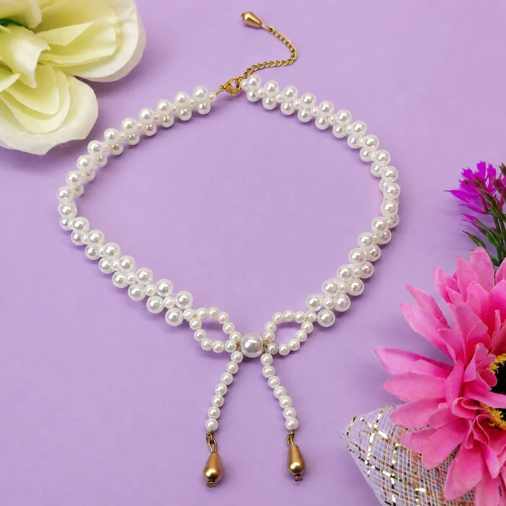 Stylish Pearl & Beaded Bow Necklace